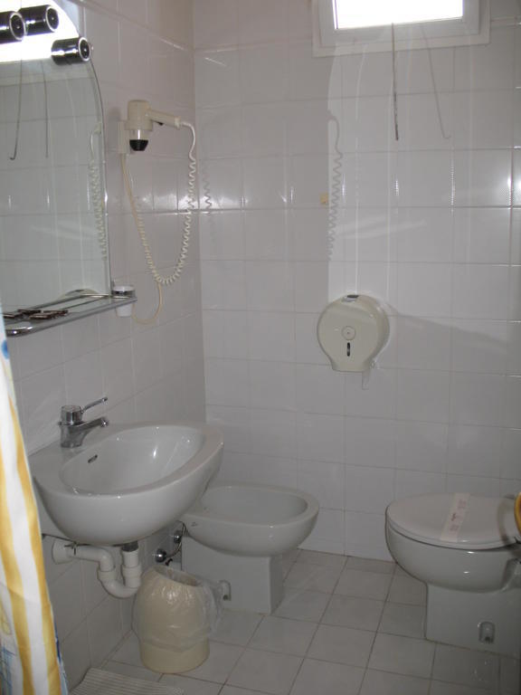 Albergo Paradiso Montecatini Terme Zimmer foto